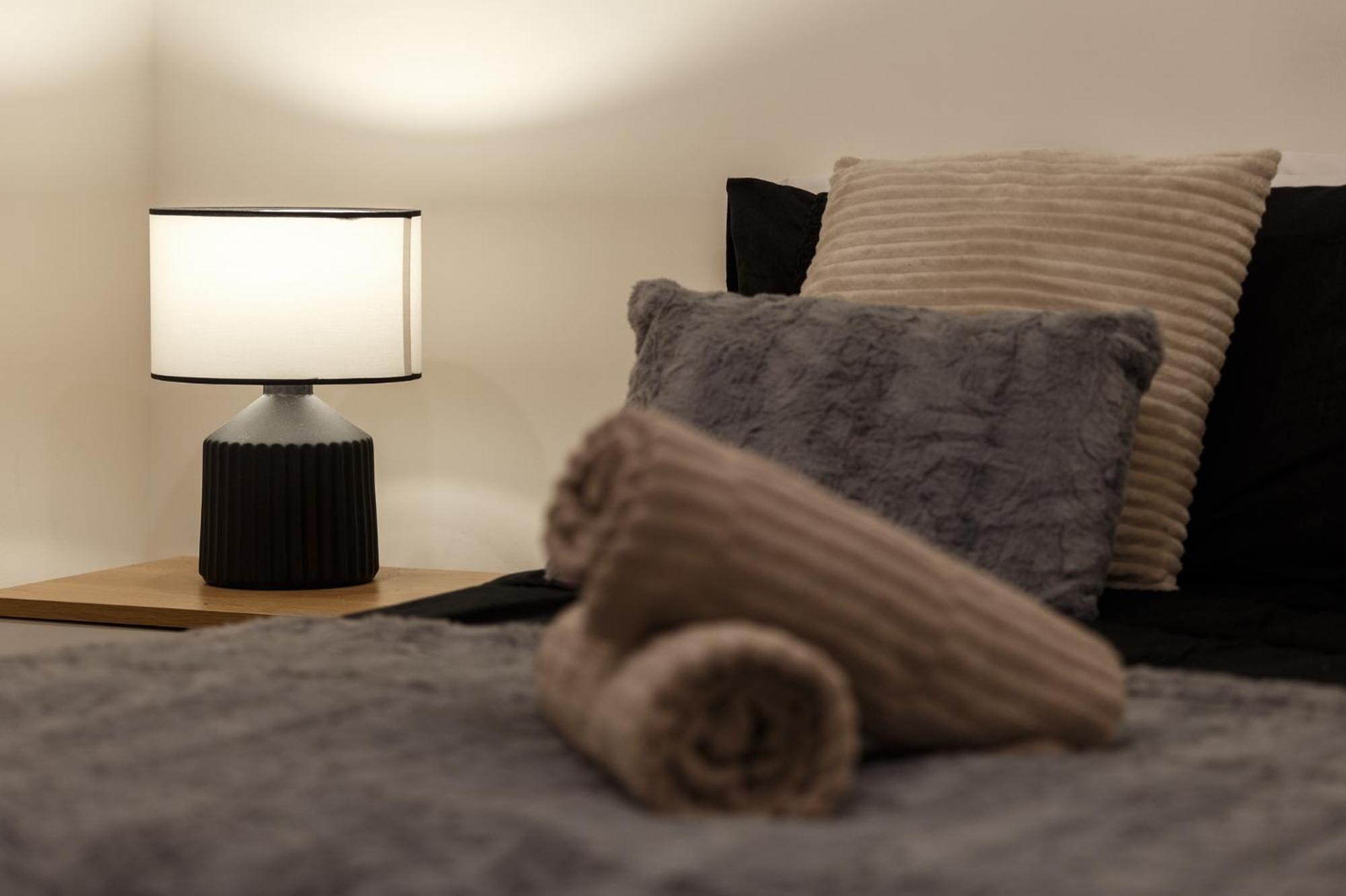Modern And Cozy Two-Bed Apartment In Bradford Bradford (West Yorkshire) Exterior foto